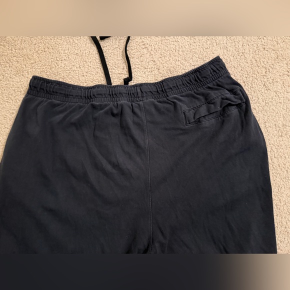 Nike Men's Black Athletic Jogger Pants with Logo - Picture 5 of 5